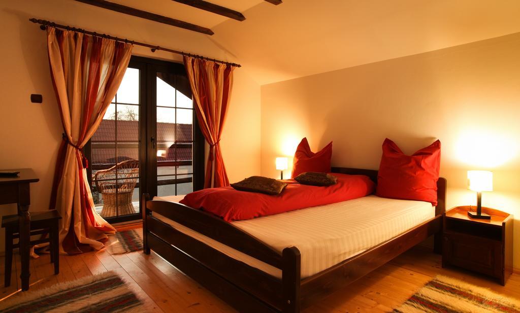 Casa Mosului - Transfagarasan Bed & Breakfast คือร์ตีโชอารา ภายนอก รูปภาพ