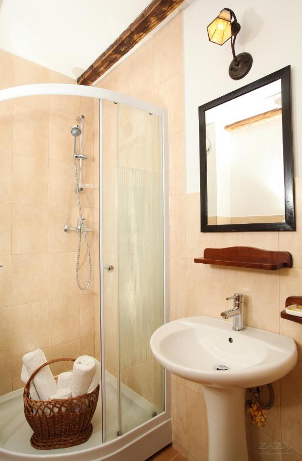 Casa Mosului - Transfagarasan Bed & Breakfast คือร์ตีโชอารา ภายนอก รูปภาพ